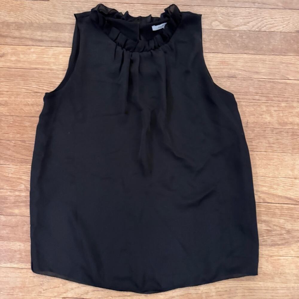 Naked Zebra black lined sleeveless embellished neck blouse size small S
b78